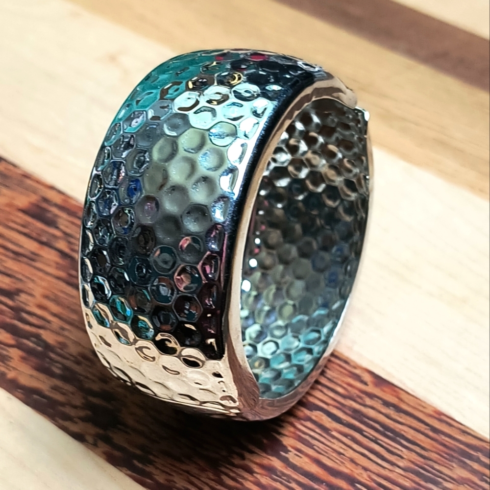 Hinged Clamper Bracelet Hammered Silver Tone Metal